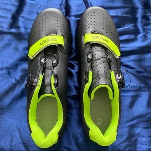 Cycling shoes